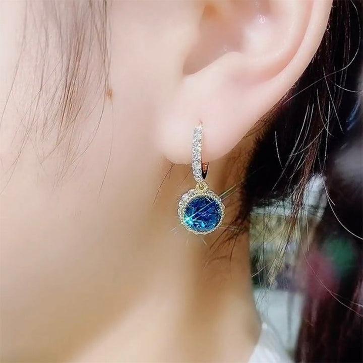 BowLift | Blue Crystal Earrings, 1 Pair