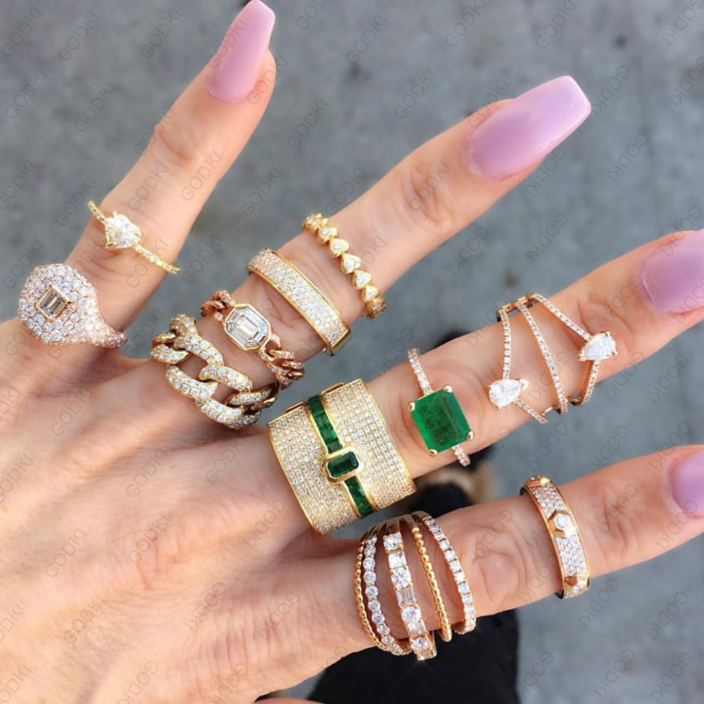 BowLift | RegalRings Timeless Fashion Statement