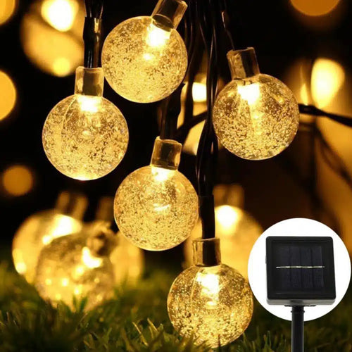 String lights with 30 balls – Charging via solar panel | Bowlift