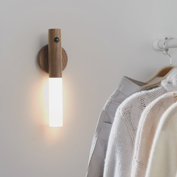 BowLift | Portable Wall Light