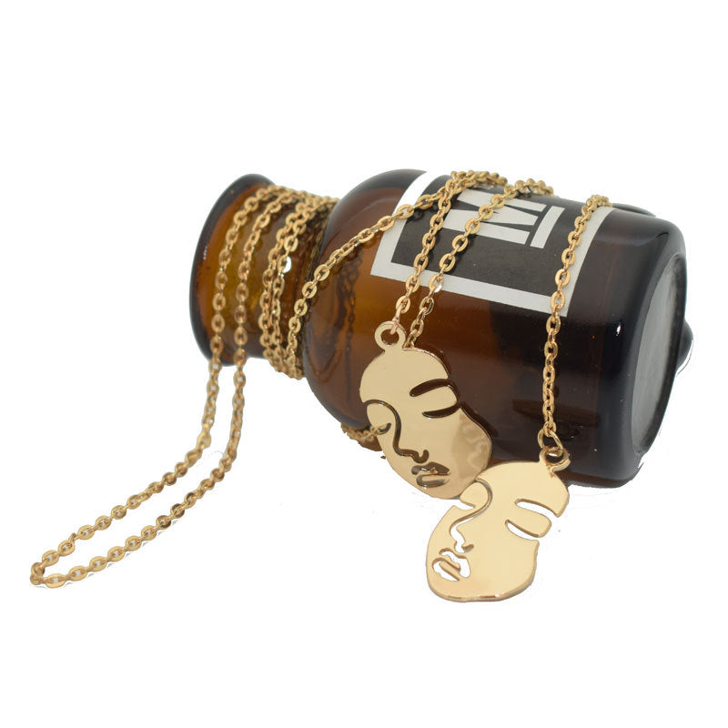 Artistic Face Pendant Necklace Bowlift