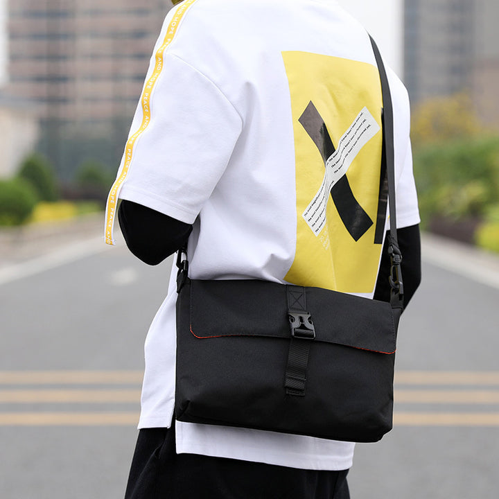 Multi-Functional Messenger Bag Bowlift