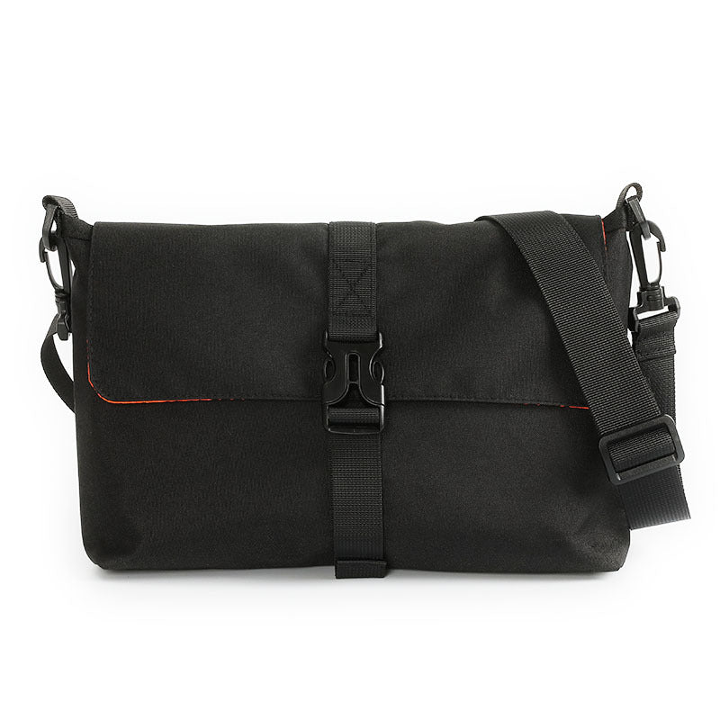 Multi-Functional Messenger Bag Bowlift