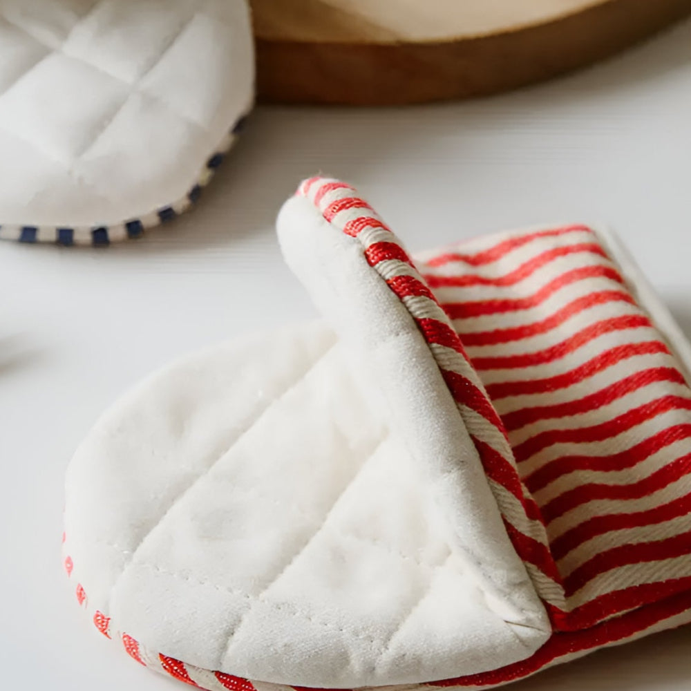 BowLift | Striped Heat-Resistant Kitchen Mitts