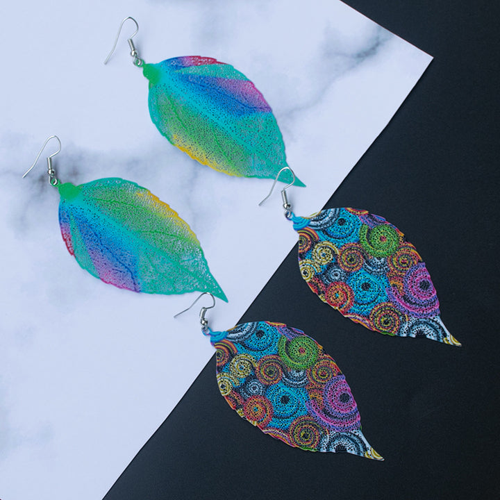 Artistic Leaf-Inspired Dangle Earrings Bowlift