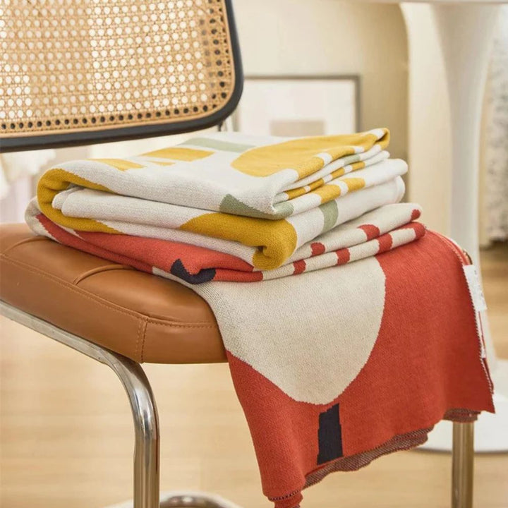 BowLift | Spring Tulip Floral Knitted Blanket