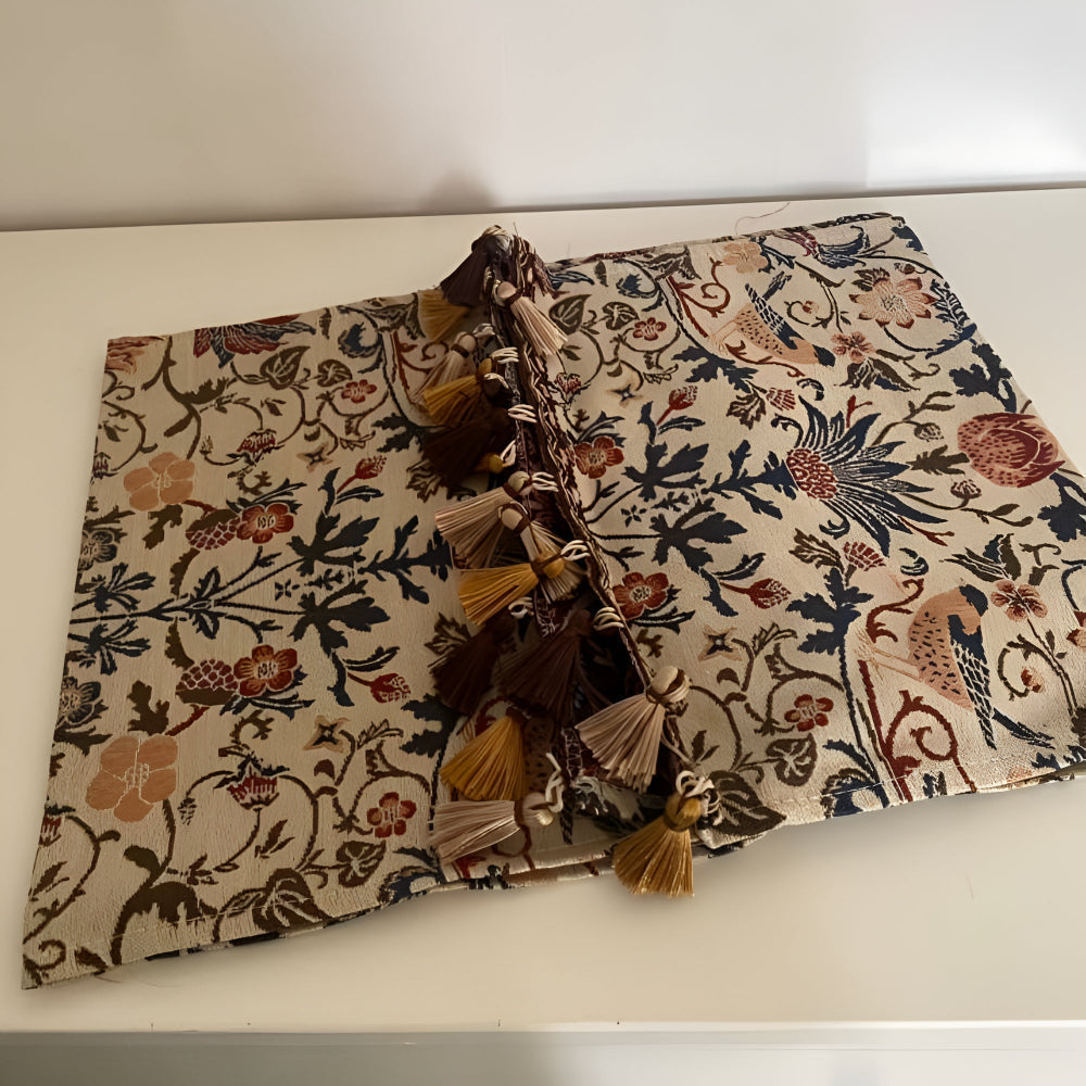BowLift | Vintage Floral & Bird Jacquard Table Runner