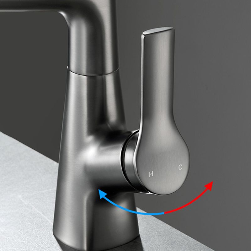 BowLift | Modern 1-Lever Sink Faucet Round Basin Faucet Brass
