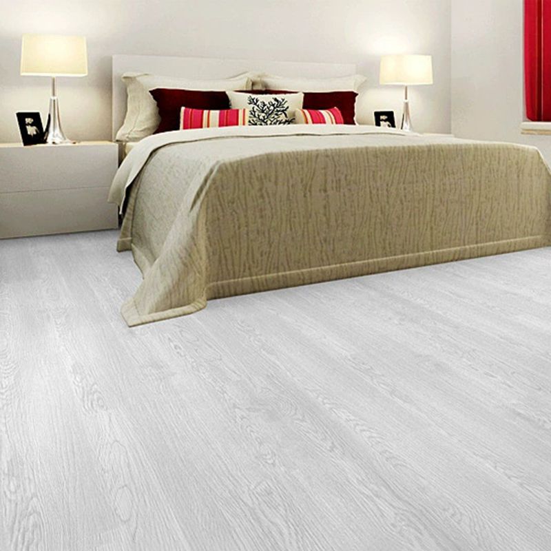 BowLift | Peel and Stick Vinyl Floor Matte Vinyl with Wood Look