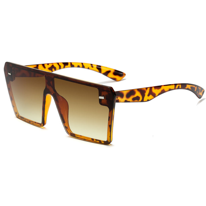 Women's Oversized Sunglasses in Futuristic Design Bowlift