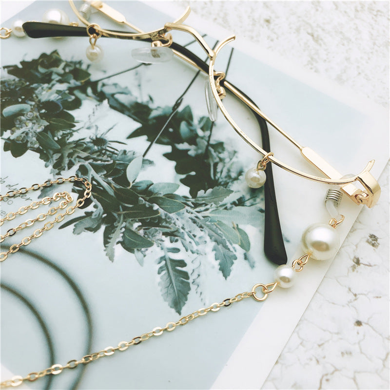 Elegant Long Pearl Chain Eyewear Holder Bowlift