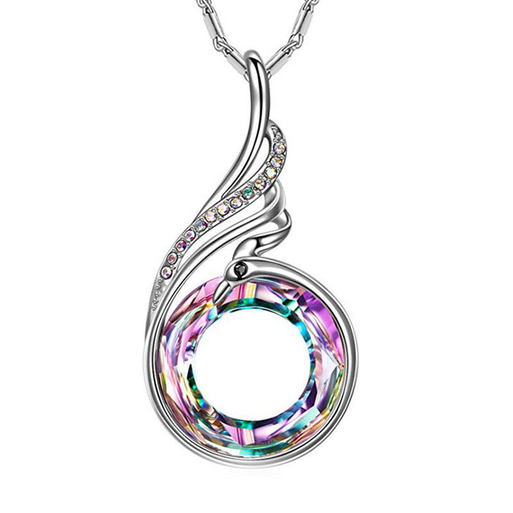 Luxurious Crystal-Embellished Pendant Necklace Bowlift