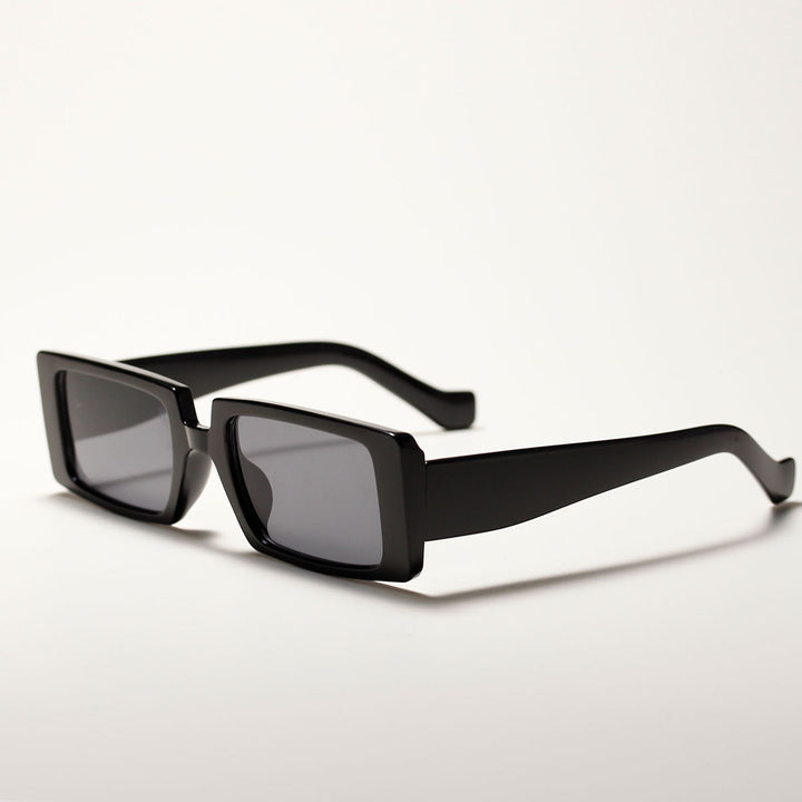 Women oversized sunglasses with fashionable frame Bowlift