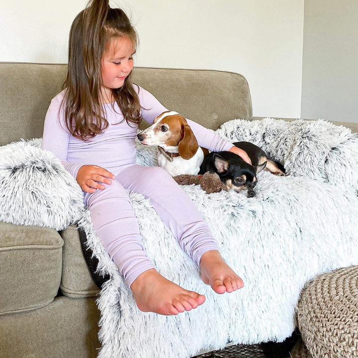 BowLift | Water Repellent Dog Bed Protection with Soft Vegan Fur – Non-slip, Comfortable, Suitable for All Dog Sizes