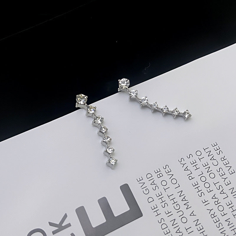 BowLift | LuxeSparkle Sophisticated Diamond Accent