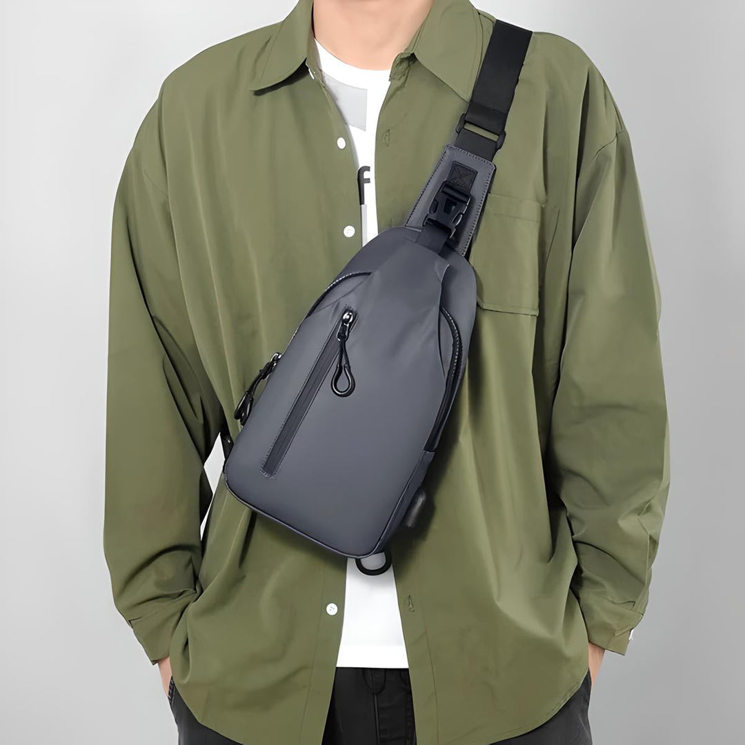 BowLift | AquaGuard Luxe Shoulder Bag | Waterproof and anti-theft design for a safe style