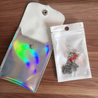 Elegant Beaded Eyewear Chain Bowlift