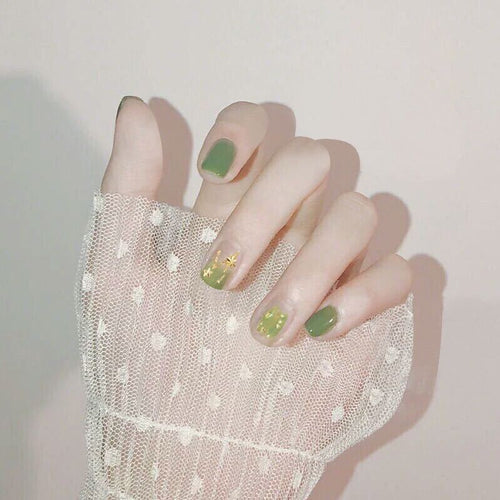 Artistic Press-On Nail Art Design