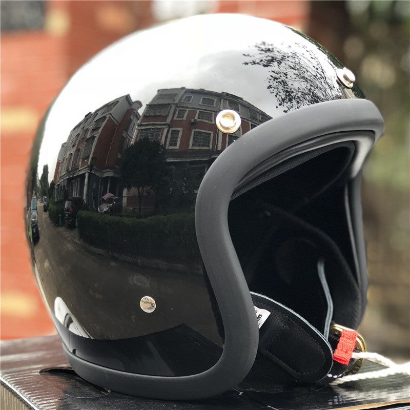 Classic Cruiser Motorcycle Safety Helmet Bowlift