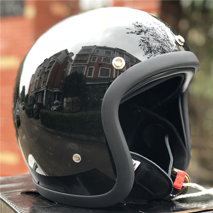 Classic Cruiser Motorcycle Safety Helmet Bowlift