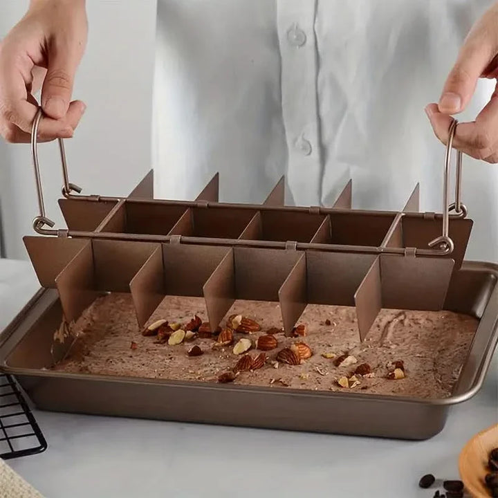 BowLift | Non-Stick Brownie Pan with 18 Dividers Aluminum Bakeware