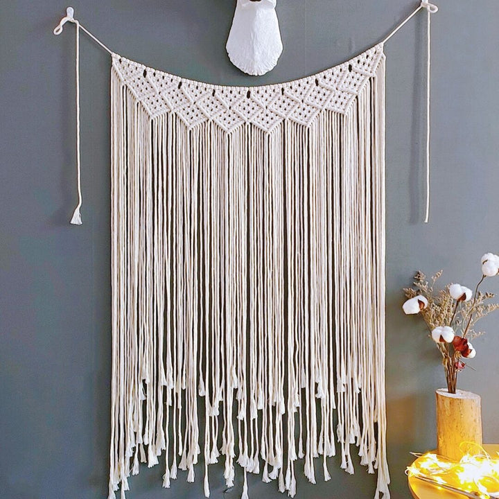 Decorative Macramé Bowlift