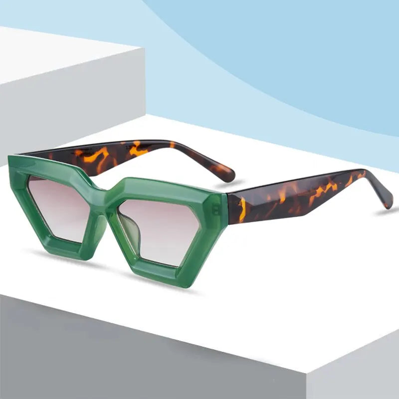 Emma Sunglasses | Retro & Modern | Bowlift