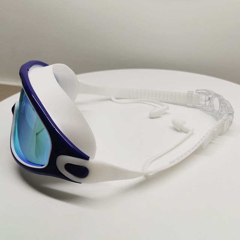 Wide View Anti-Fog Swimming Goggles Bowlift