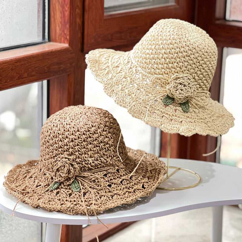 BowLift | Elegant Crochet Straw Hat with Ruffle Detail