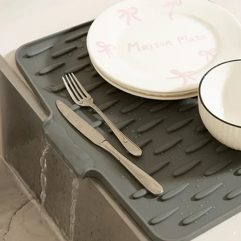 BowLift | FlexiDry Silicone Drying Mat – Heat Resistant, Non-Slip & Space Saving Design