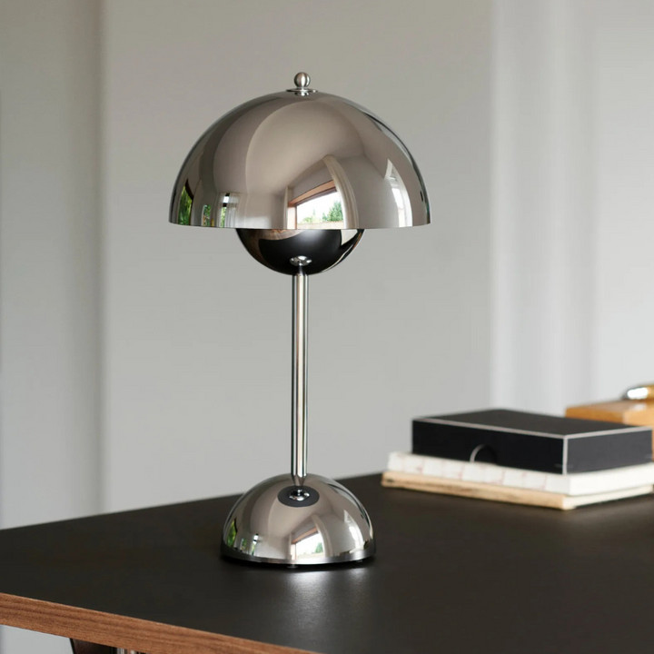 BowLift | LuxeAura Design Lamp | Scandinavian Lamp for a Refined Ambiance