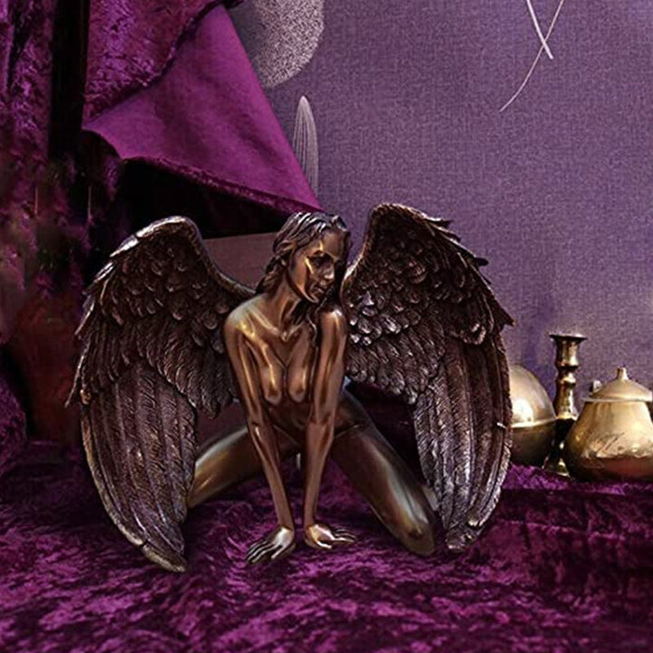 BowLift | Art Angel Female Woman Wings Kneeling Cloak Hat