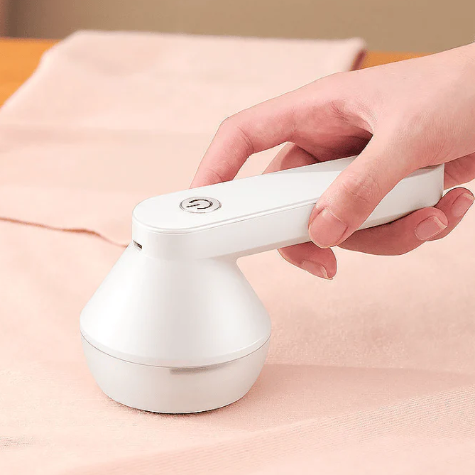 Portable electric lint remover | Bowlift