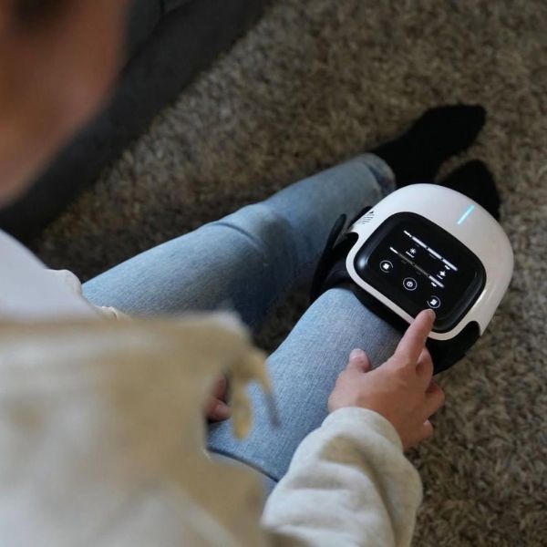 BowLift | Knee Massager with Red Light Therapy for Pain Relief and Muscle Recovery