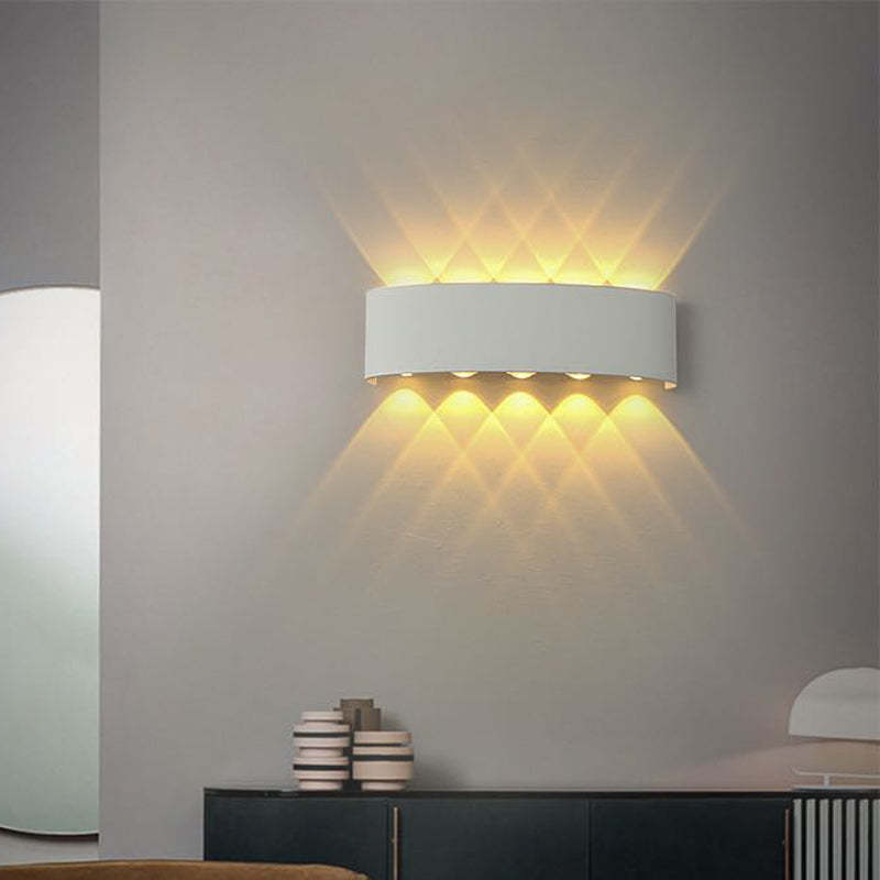 BowLift | Modern Waterproof LED Outdoor Wall Light Made of Aluminum
