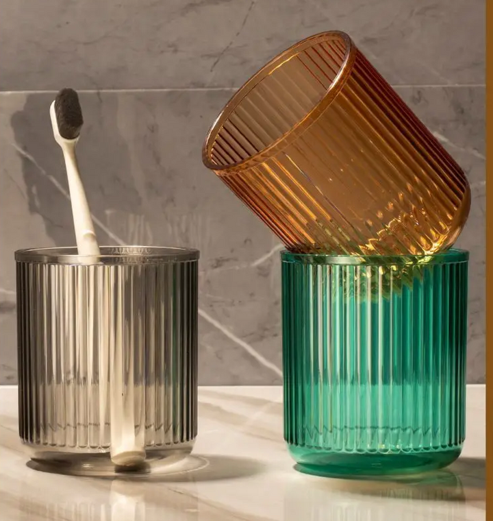 ColorSip HomeCup – Colorful Anti-Drop Bathroom Cup Bowlift