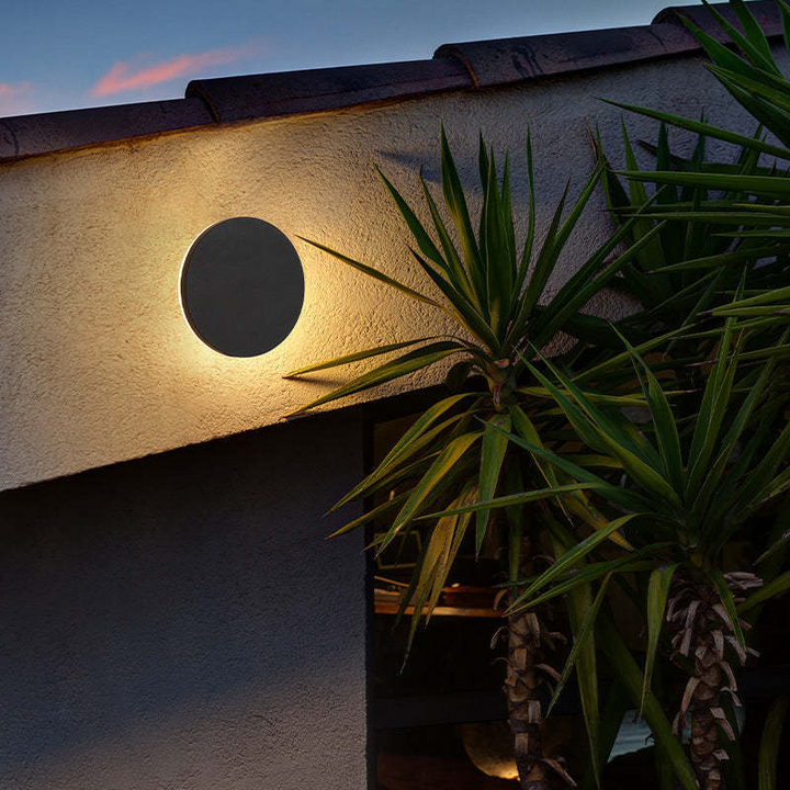 BowLift | Modern LED Wall Light Outdoor – Round Design