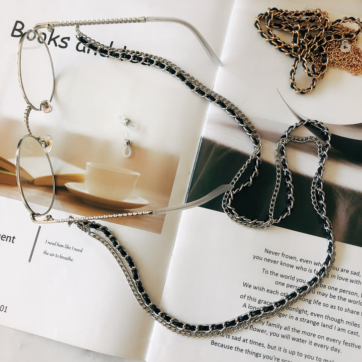 Stylish Chain Eyewear Retainer Bowlift
