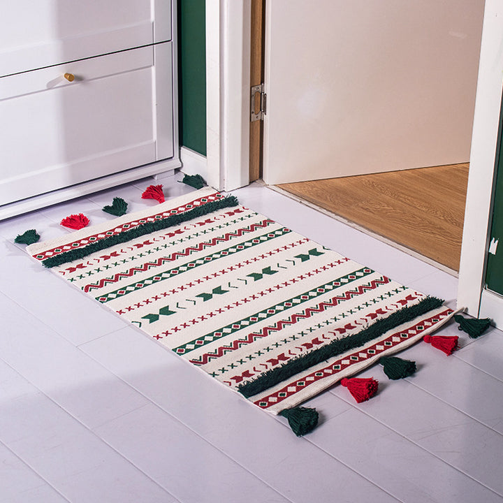Flat-woven runner rug with Nordic Christmas pattern, tassels and cotton blend Bowlift