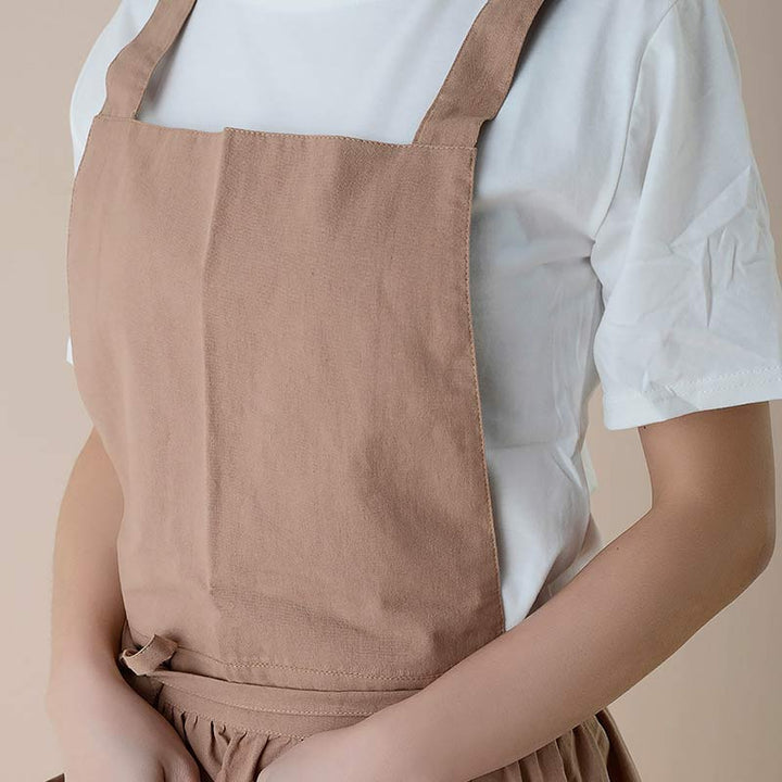 BowLift | Waterproof cotton apron with practical pockets – ChefMate