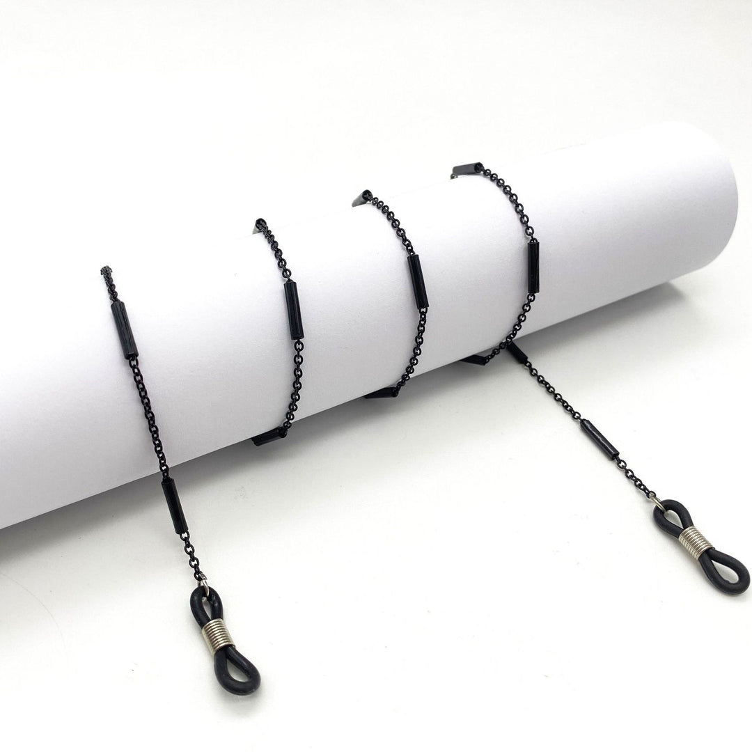 Elegant Layered Necklace Bowlift