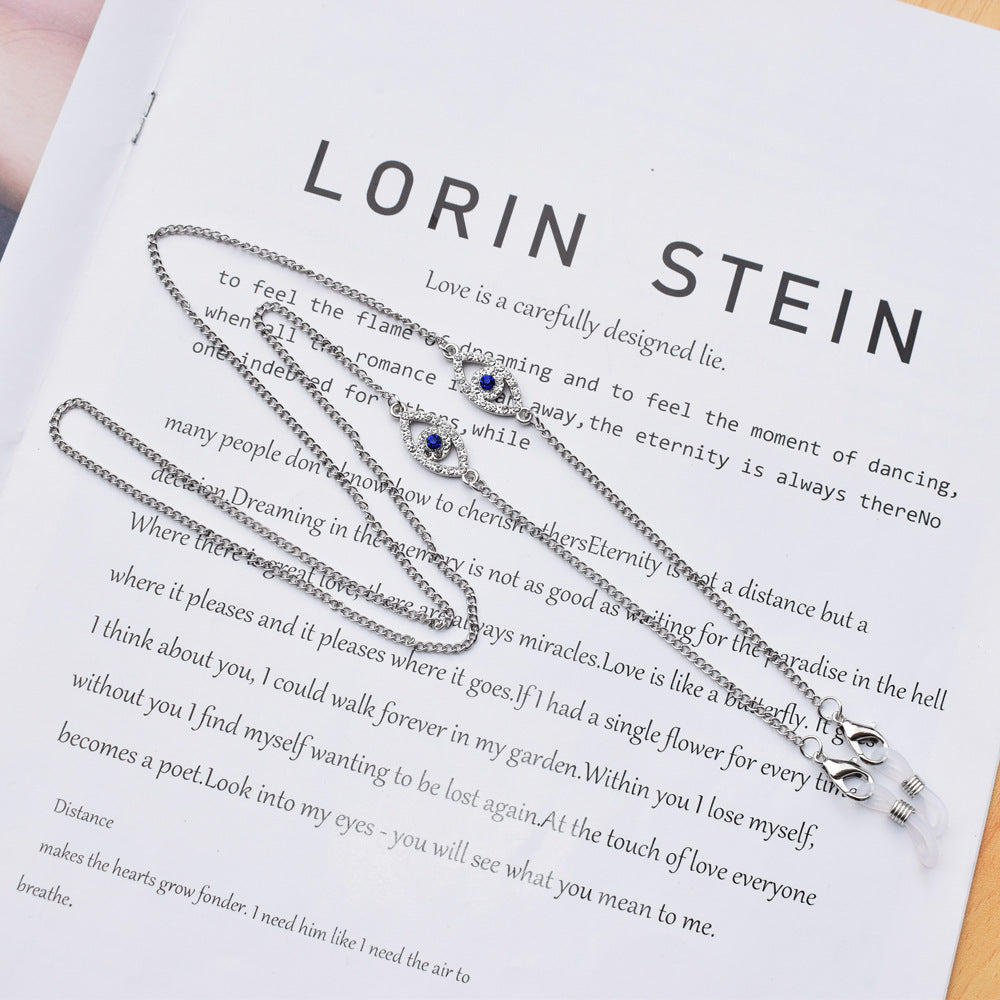 Elegantly Designed Eyewear Chain Bowlift