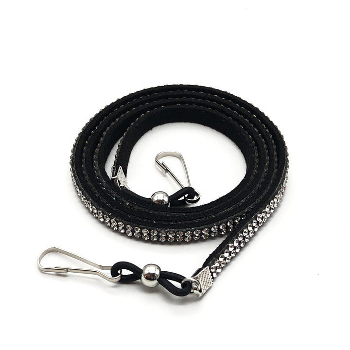 Rhinestone-Embellished Dog Leash Bowlift