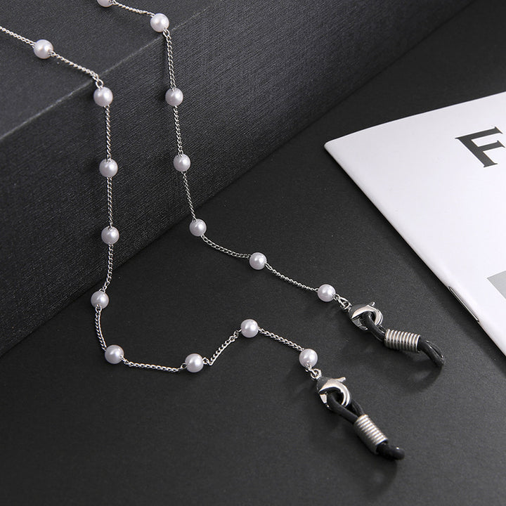 Elegant Pearl Chain Eyewear Holder Bowlift