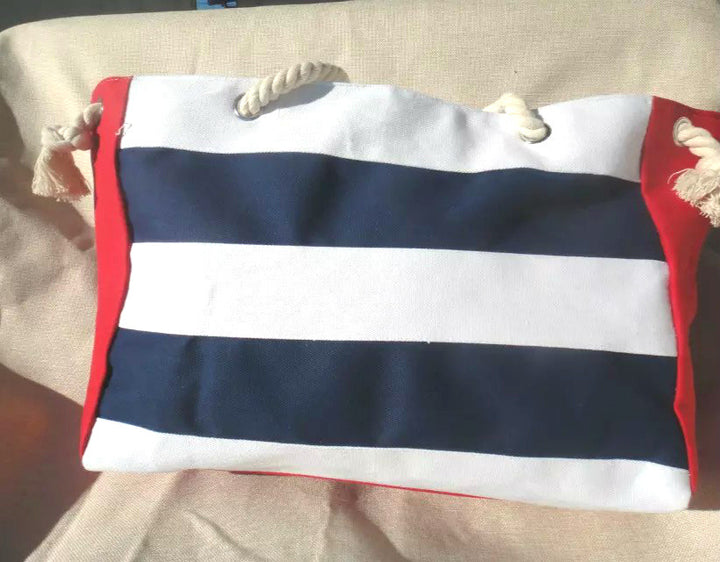 Shopping bag with maritime stripes and robust rope handles Bowlift