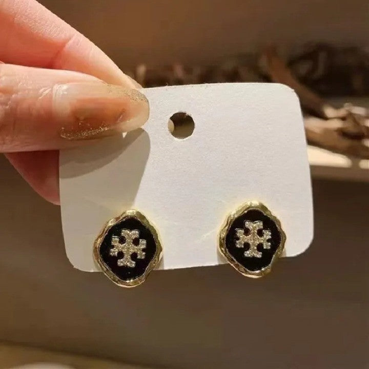BowLift | Happy Bear Plush Bear Earrings