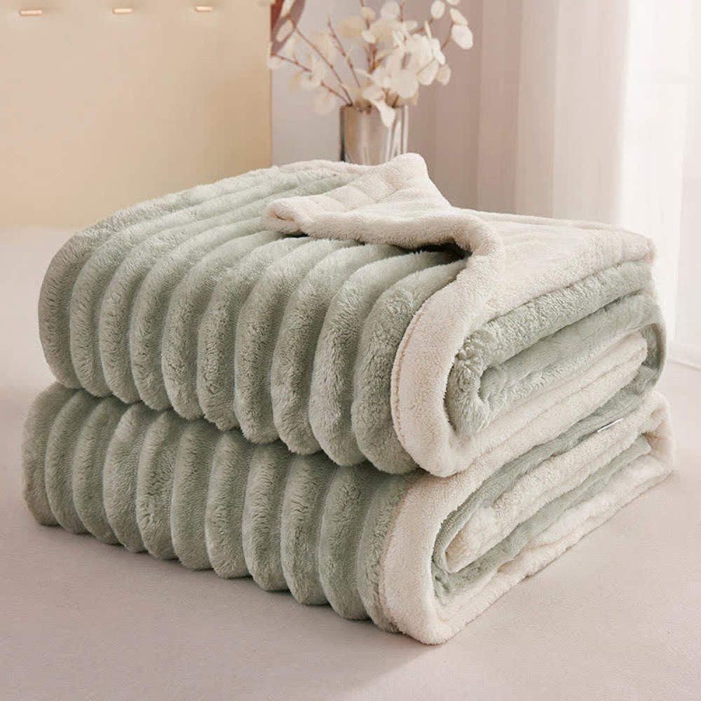 BowLift | Snuggly Faux Fur Fleece Blanket