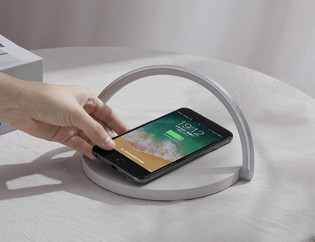 BowLift | Bowlight Design | Atmospheric 3-in-1 Night Light With Wireless Charging