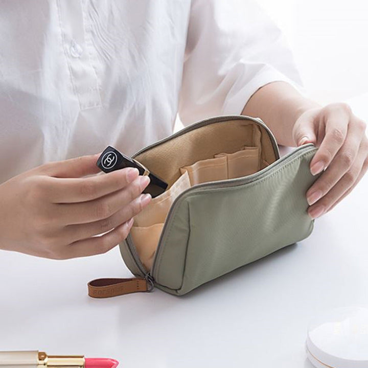 Travel Makeup Pouch for Women | Bowlift