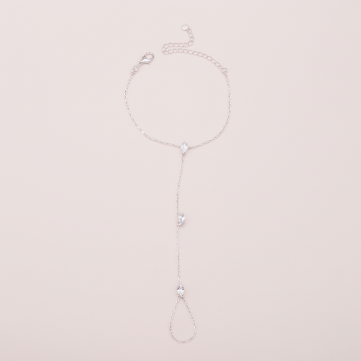 BowLift | Adjustable Finger Ring Bracelet made of Stainless Steel with Crystals
